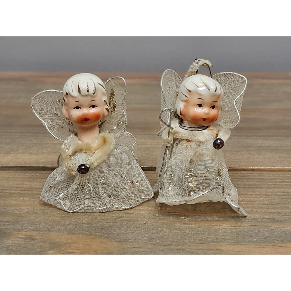 Pair of VTG Holt Howard Christmas Angels Porcelain Tulle Mesh Pipe Cleaner